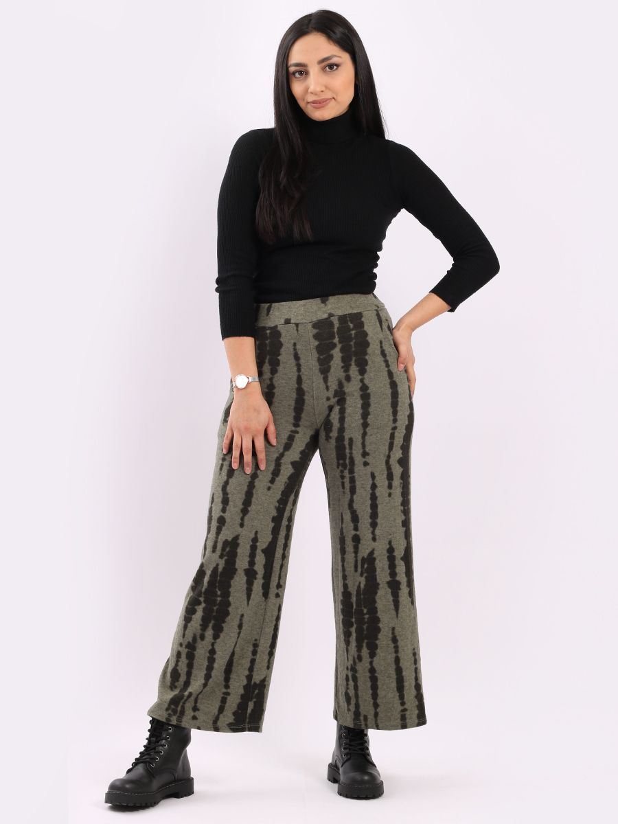 Wide Leg Universal Fit Trouser